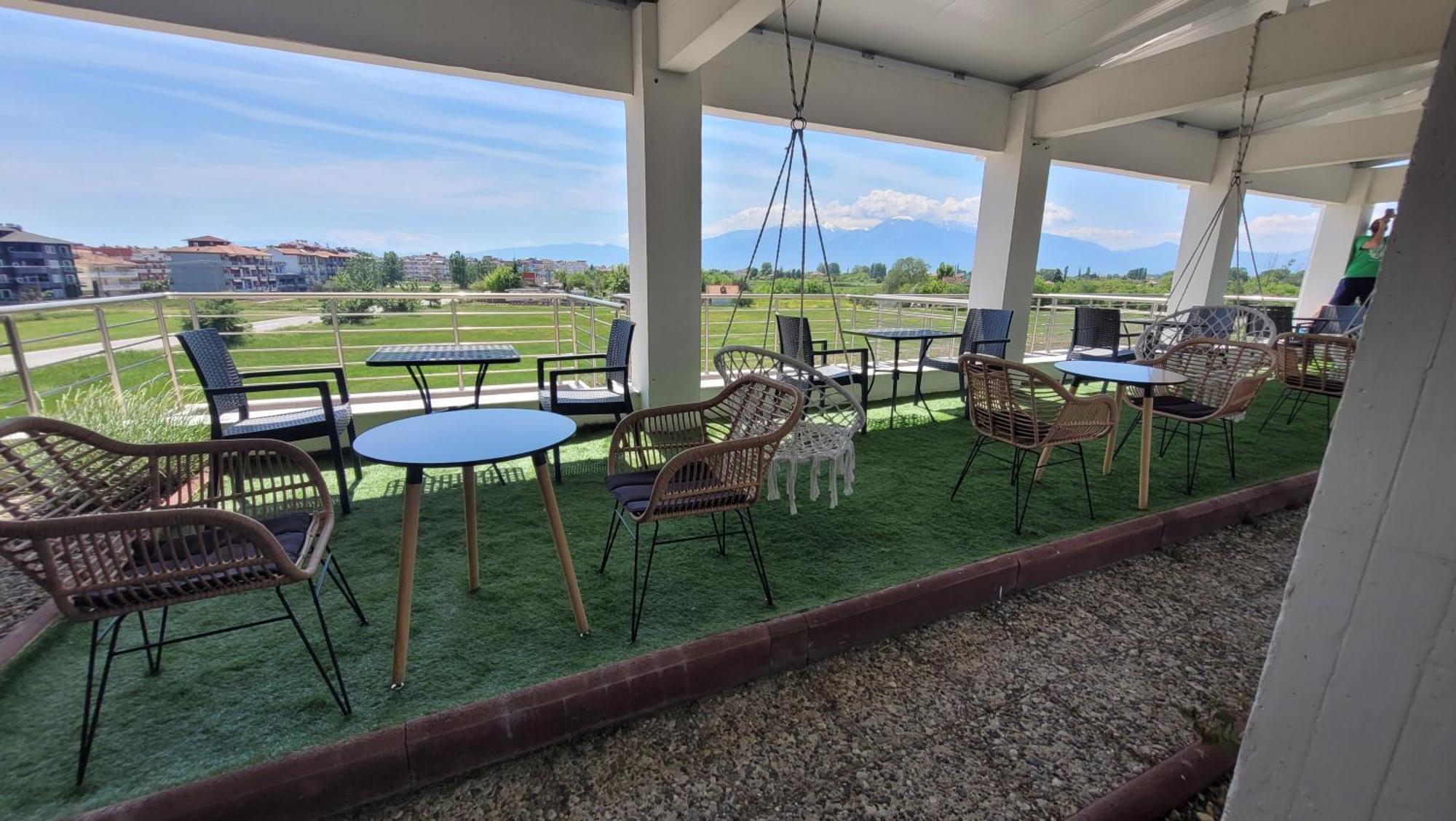 Peloton Inn Paralía Zewnętrze zdjęcie